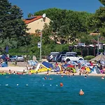 Holiday home Beautiful In With Wifi Sveti Filip i Jakov