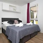 Beautiful In With Wifi Holiday home